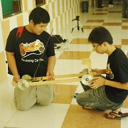 Mousetrap_Car_Race_Boys_2011_002